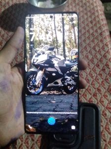 Vivo V30