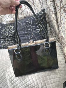Black Clutch