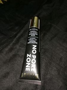 Milani No Pore Face Primer With Free Typsy Maskara