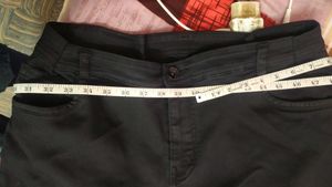 High Star Leg Distressed Jean