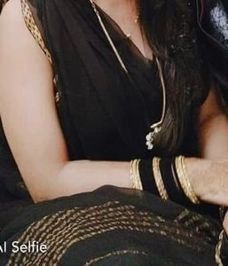Elegant Sadi