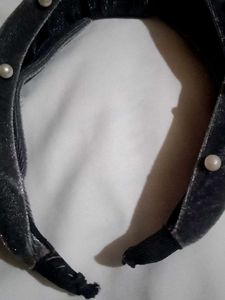 Pearl Embellished Headband