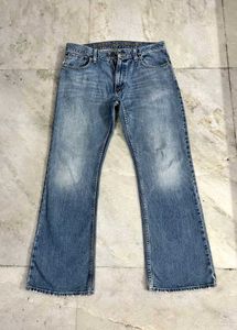 AMERICAN EAGLE LIGHT BLUE BOOTCUT JEANS 32