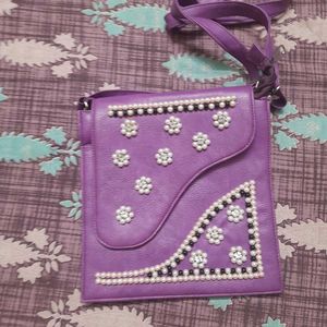 Elegant Maroon &amp; White Wallet