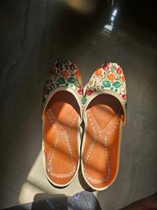 Ethnic Flats Or Mojaris