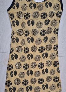 Short Off White Kurta