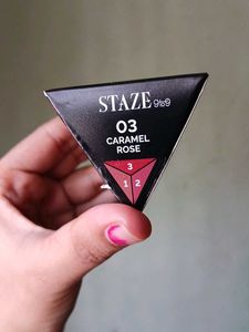 Staze Love triangle 3 In 1 lipstick
