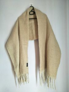 Zara Textured Scarf