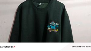 Sweat Shirt