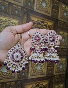 Beautiful Maang Teeka-Earrings Set