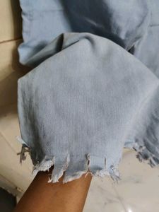 Comfortable And Daily Wear Jeans Trousers