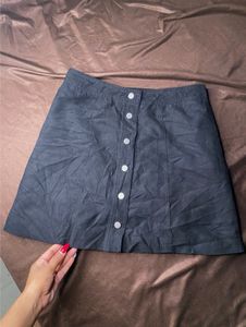 Korean black skirt
