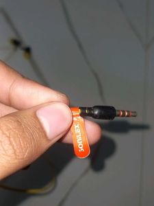 Yellow Wired Earbuds (1Side Not Working)