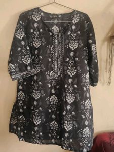 Black & White Floral Tunic