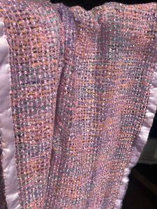 Cozy Woolen Shawl - Mauve Colour