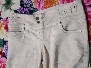 Beige Low-Rise Jeans