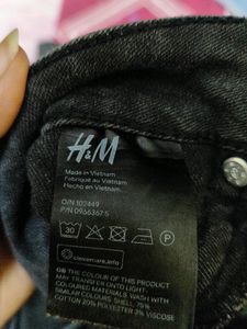 H&amp;M Black Curvy Jeggings ultra high Waist Ankle