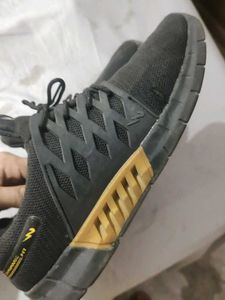 Sports Shoes