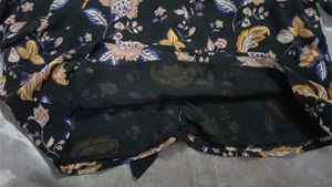 Forever 21 Large Lined Chiffon Floral Print Dressy
