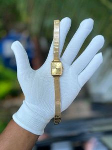 Daniel Wellington Watch For Women Branded