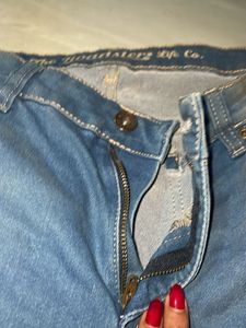 Ripped Wide Leg Jeans