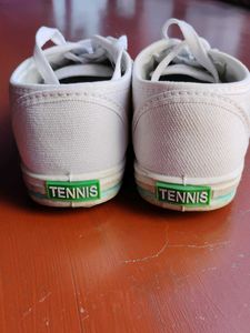 Mac Tennis Shoes - Classic Style