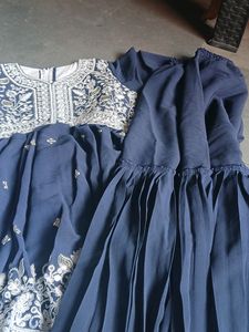 Garaara Size 28