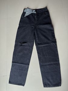 Distressed Wide Leg Jeans