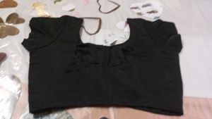 Balck 🖤Blouse  Open Front