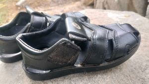 Vidra Black Sandals