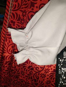 Lace Inset Puff Sleeve Top