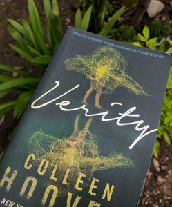 Verity by Colleen Hoover