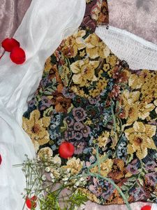 Floral Crop Top with Sleeves