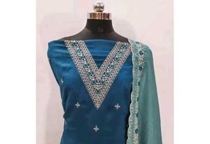 Elegant Embroidered Kurta Set