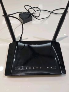 DLINK 300 Mbps Wireless Router