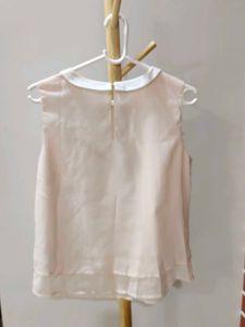 Sleevless Peter Pan Collar Top