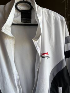 Windcheater For Both men And Women