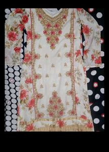 Elegant Floral Print Kurta Set