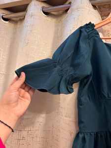 Dark Green Buttoned Top 💚