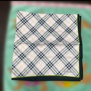 Burberry Luxury Check Pocket Square/Neckchiefer
