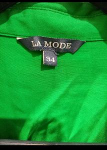 GREEN SHIRT