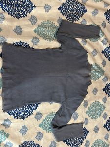 Stylish Gray Long Sleeve Top