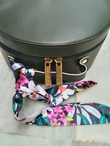 Mackup Vanity Box Olive Green