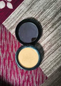Concealer And Compact Powder ✨💗