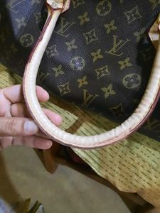 Louis Vuitton Speedy Bag