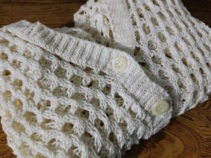 Handmade Off White Crochet Buttoned Cardigan