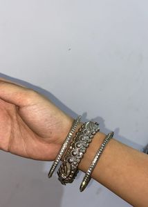 Bangles Set
