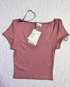 H&amp;M Divided Pink Ribbed Crop Top