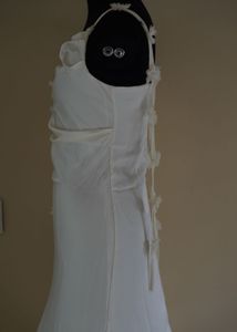 White Sleeveless Dress