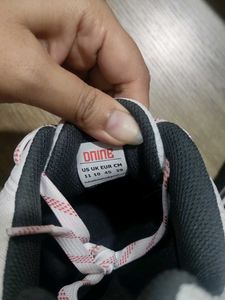 Stylish White Sport Shoes